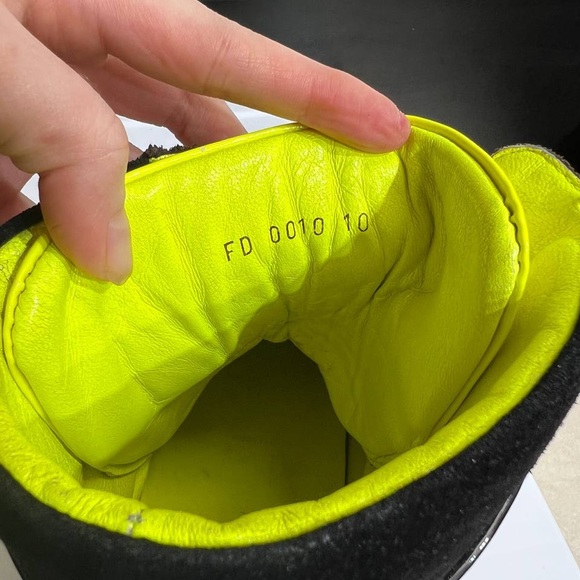 LOUIS VUITTON Stephen Spouse Graffiti Orange High-Top Sneakers US size 10 - Picture 10 of 12